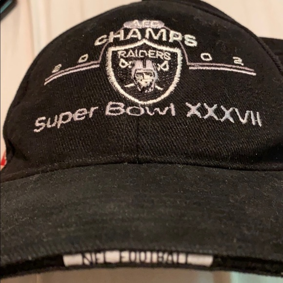VINTAGE 2002 RAIDERS CHAMPION SUPER BOWL HAT ! - Picture 4 of 5